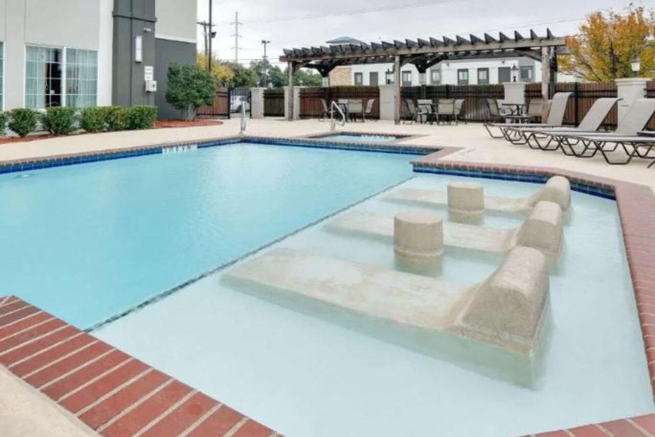 La Quinta By Wyndham Dallas Love Field Экстерьер фото