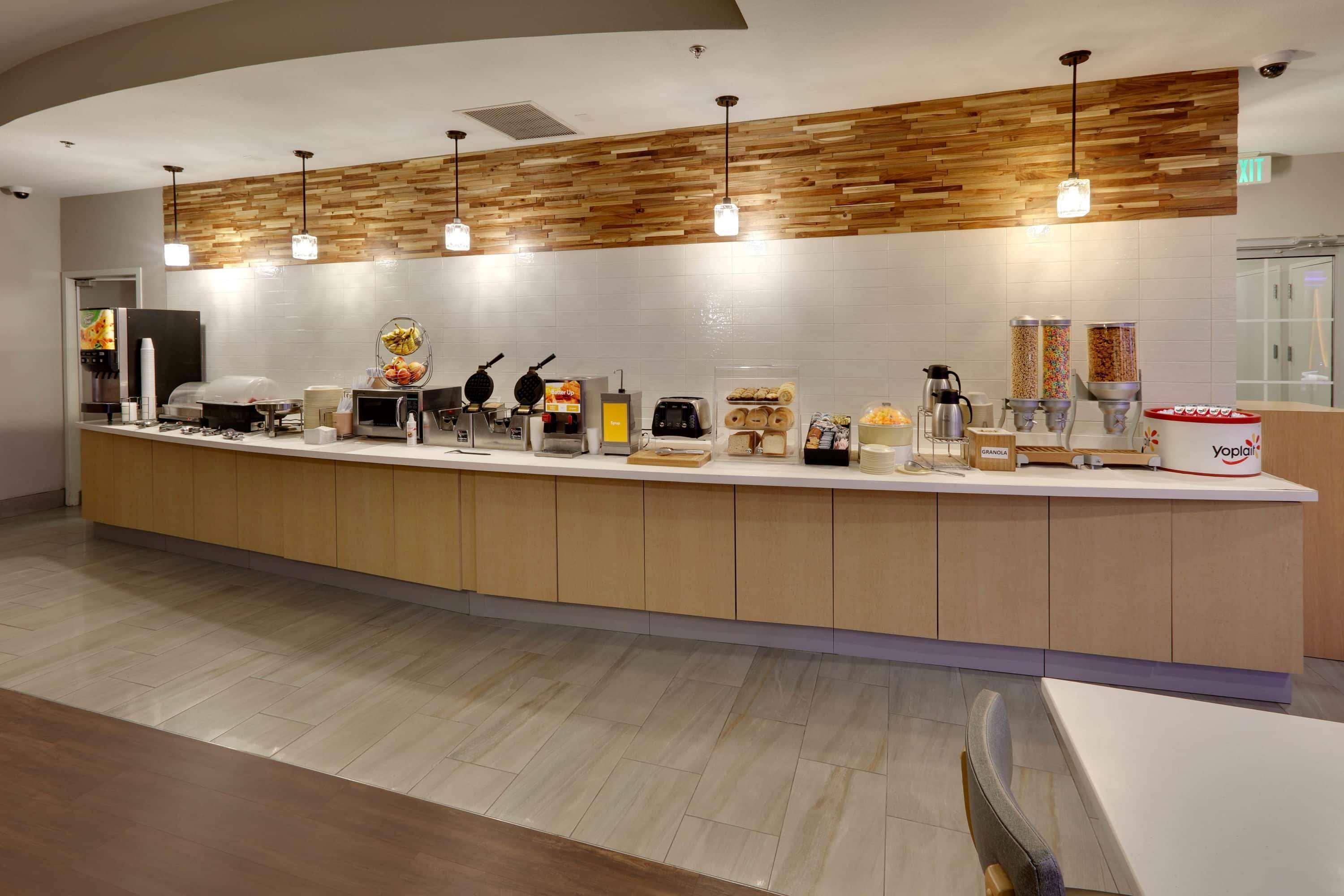 La Quinta By Wyndham Dallas Love Field Экстерьер фото